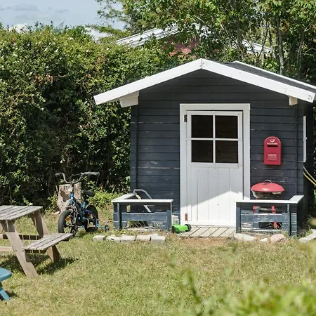 Casa vacanze Family On Eno Offers Idyllic Island Life *